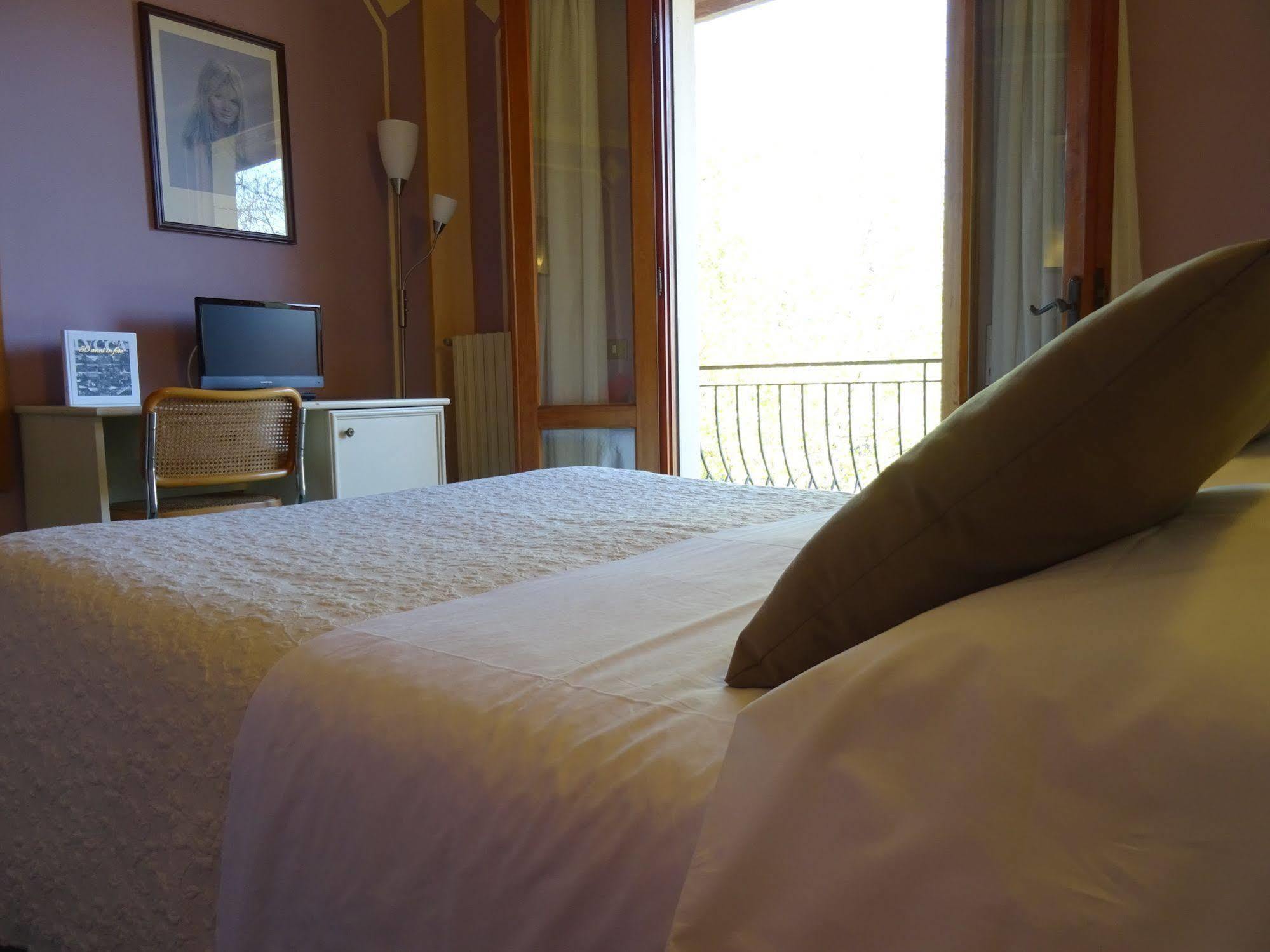 Hotel La Pergola Barga Luaran gambar