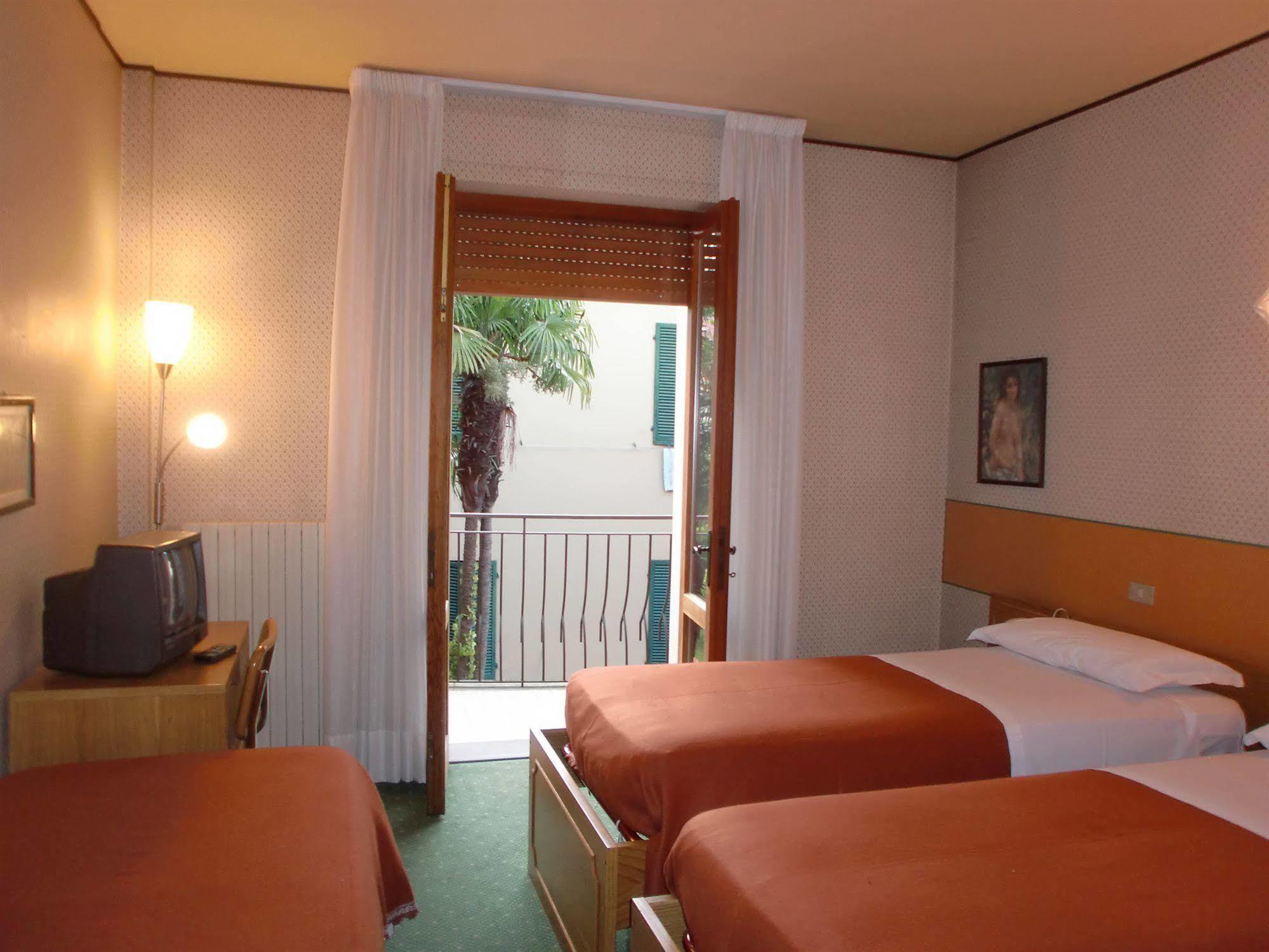 Hotel La Pergola Barga Luaran gambar